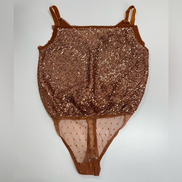 Free People Shimmer & Shine Bodysuit in Sunset Sequins New With Tags Size XS - Picture 2 of 12